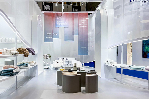 Dunyue Space / Yuyue Design Wins Double Platinum at the TITAN Brand Awards